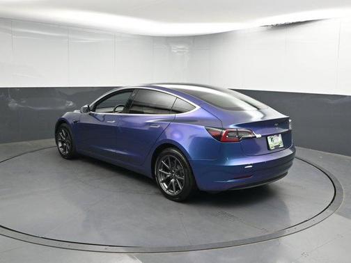 2020 Tesla Model 3 Standard Range