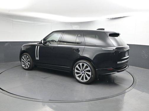 2025 Land Rover Range Rover P530 Autobiography