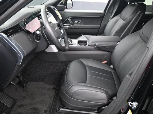 2025 Land Rover Range Rover P530 Autobiography