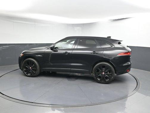 2019 Jaguar F-PACE 25t R-Sport