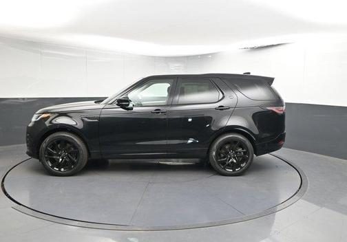 2025 Land Rover Discovery P360 Dynamic SE
