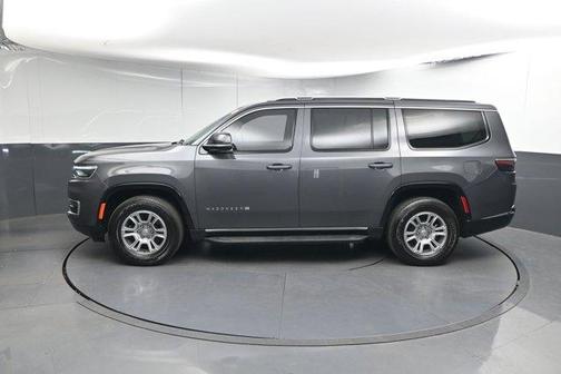 2024 Jeep Wagoneer Base