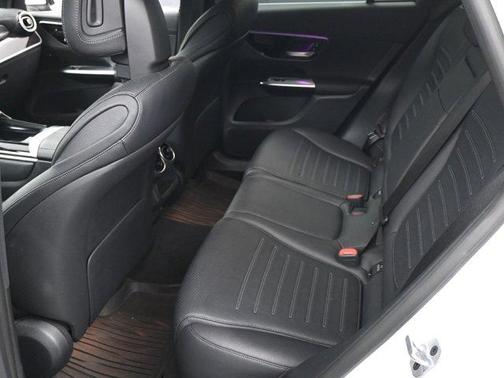 2023 Mercedes-Benz GLC 300 Base