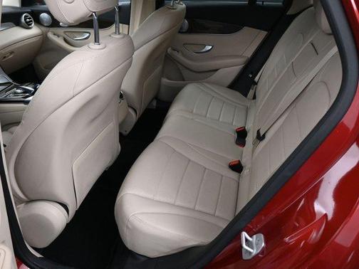 2016 Mercedes-Benz GLC-Class GLC 300 4MATIC