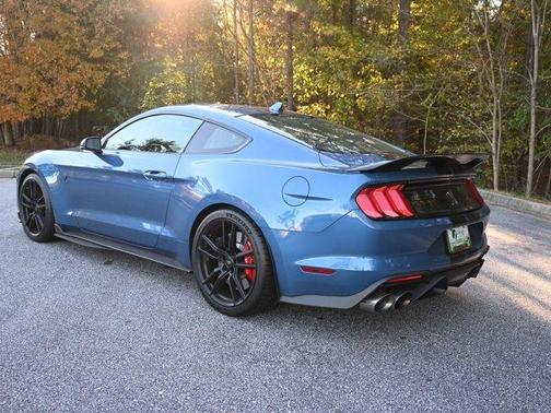 2020 Ford Shelby GT500 Base