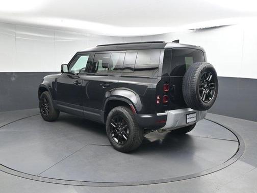 2025 Land Rover Defender P300