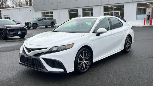 2023 Toyota Camry SE