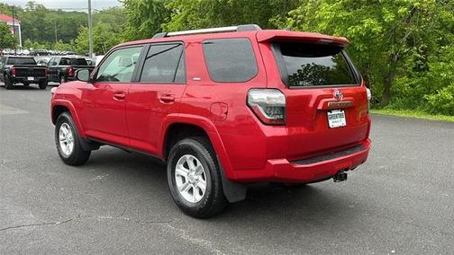 2024 Toyota 4Runner SR5