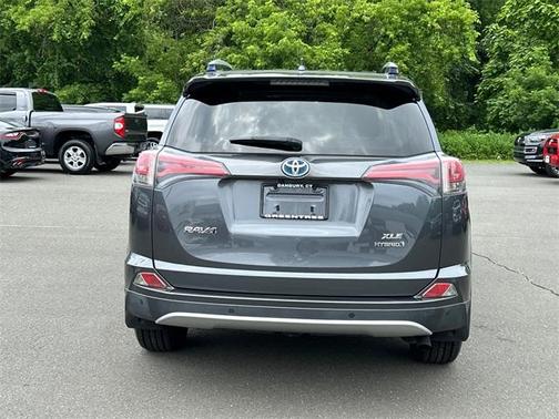 2016 Toyota RAV4 Hybrid XLE