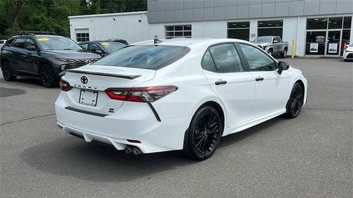 2022 Toyota Camry SE Nightshade