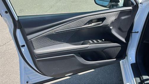 Wind Chill Pearl 2026 Toyota Camry XLE