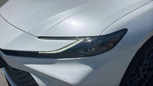 Wind Chill Pearl 2026 Toyota Camry XLE
