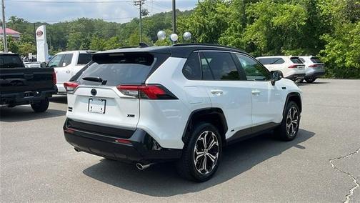 2024 Toyota RAV4 Prime XSE
