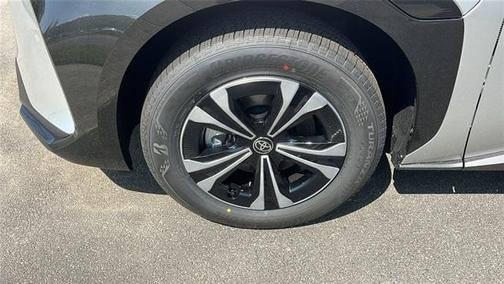 2025 Toyota bZ4X XLE