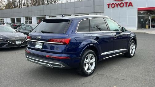 2022 Audi Q7 55 Premium