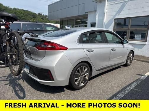 2018 Hyundai IONIQ Hybrid Limited