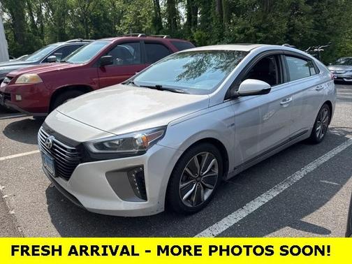 2018 Hyundai IONIQ Hybrid Limited