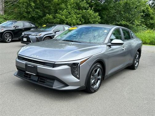 2025 Kia K4