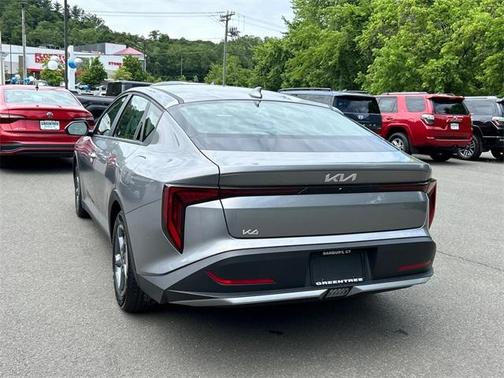 2025 Kia K4