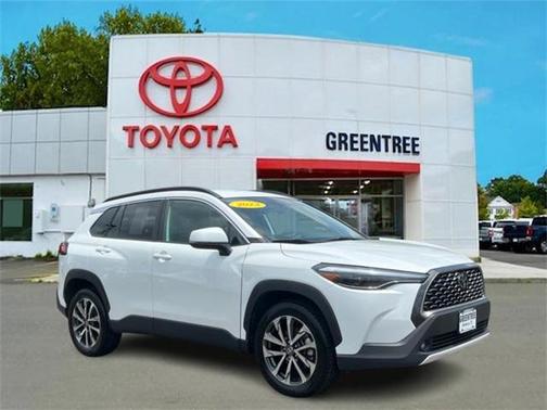 2023 Toyota Corolla Cross XLE
