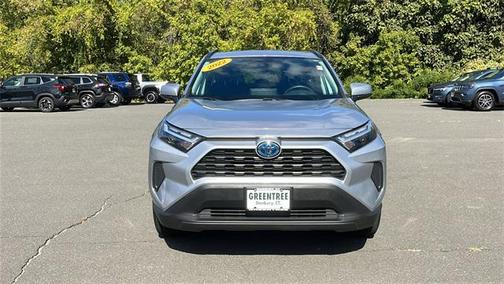 2022 Toyota RAV4 Hybrid XLE