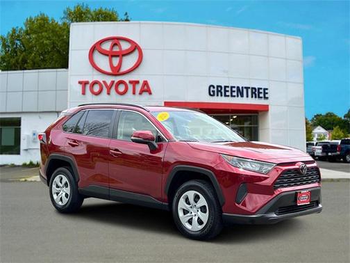 2020 Toyota RAV4 LE