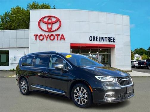 2023 Chrysler Pacifica L