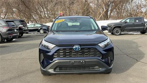 2024 Toyota RAV4 Hybrid XLE