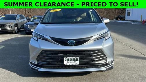 2021 Toyota Sienna Limited