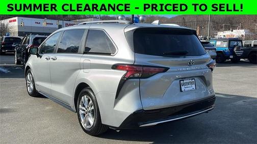 2021 Toyota Sienna Limited
