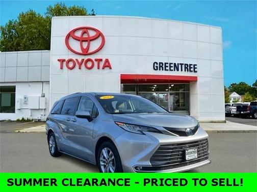 2021 Toyota Sienna Limited