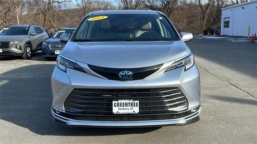 2021 Toyota Sienna Limited