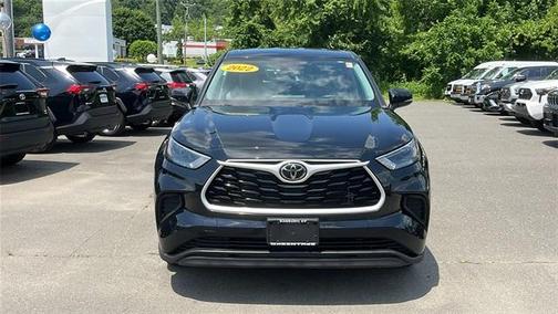 2022 Toyota Highlander L