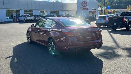 2020 Nissan Altima 2.5 SV