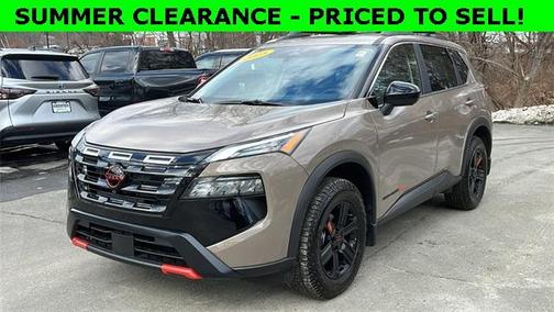 2025 Nissan Rogue Rock Creek