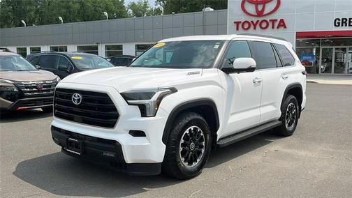 2024 Toyota Sequoia SR5