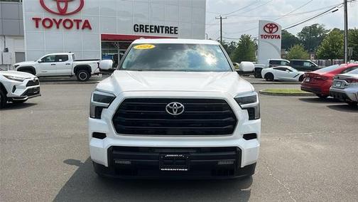 2024 Toyota Sequoia SR5