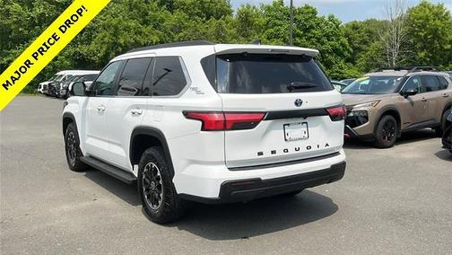 2024 Toyota Sequoia SR5