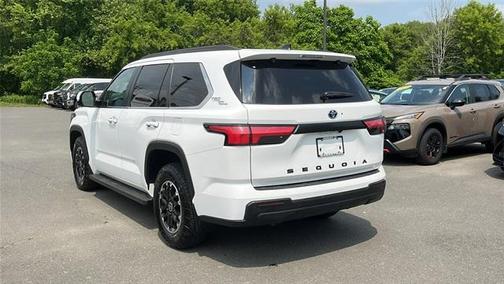 2024 Toyota Sequoia SR5