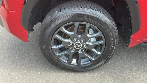 2022 Toyota Tundra Platinum