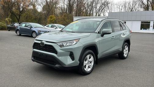 2021 Toyota RAV4 XLE