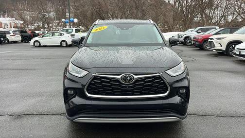 2021 Toyota Highlander Platinum