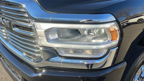 2024 RAM 2500 Laramie Crew Cab 4x4 6'4' Box