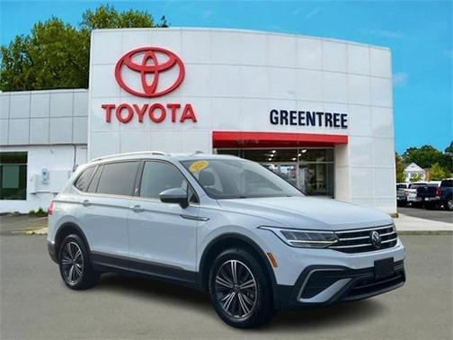 2024 Volkswagen Tiguan 2.0T Wolfsburg Edition