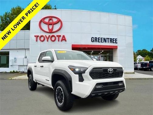 2024 Toyota Tacoma TRD Off Road