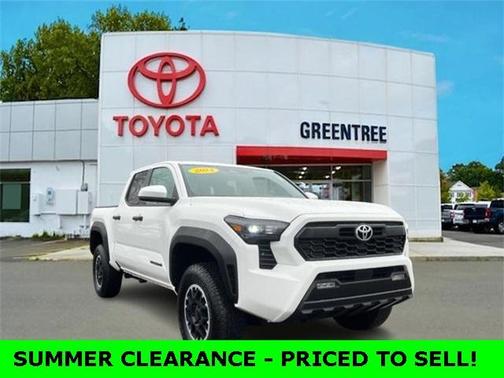 2024 Toyota Tacoma TRD Off Road