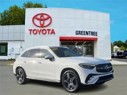 2025 Mercedes-Benz GLC 300 4MATIC