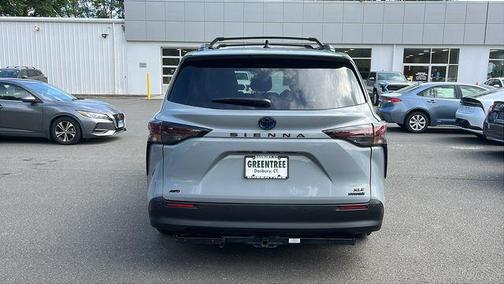 2024 Toyota Sienna Woodland Edition