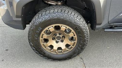 2024 Toyota Tacoma Hybrid Trailhunter