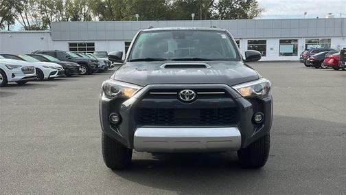 2024 Toyota 4Runner TRD Off Road